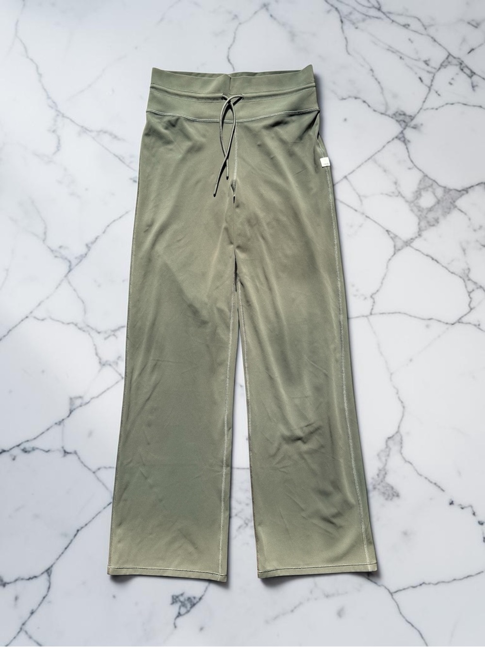 Vuori Olive Green High Waist Drawstring Wide Leg Yoga Pants Medium